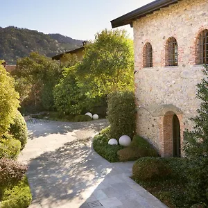 https://il-borgo-luxury-guest-house.it-lombardy.com